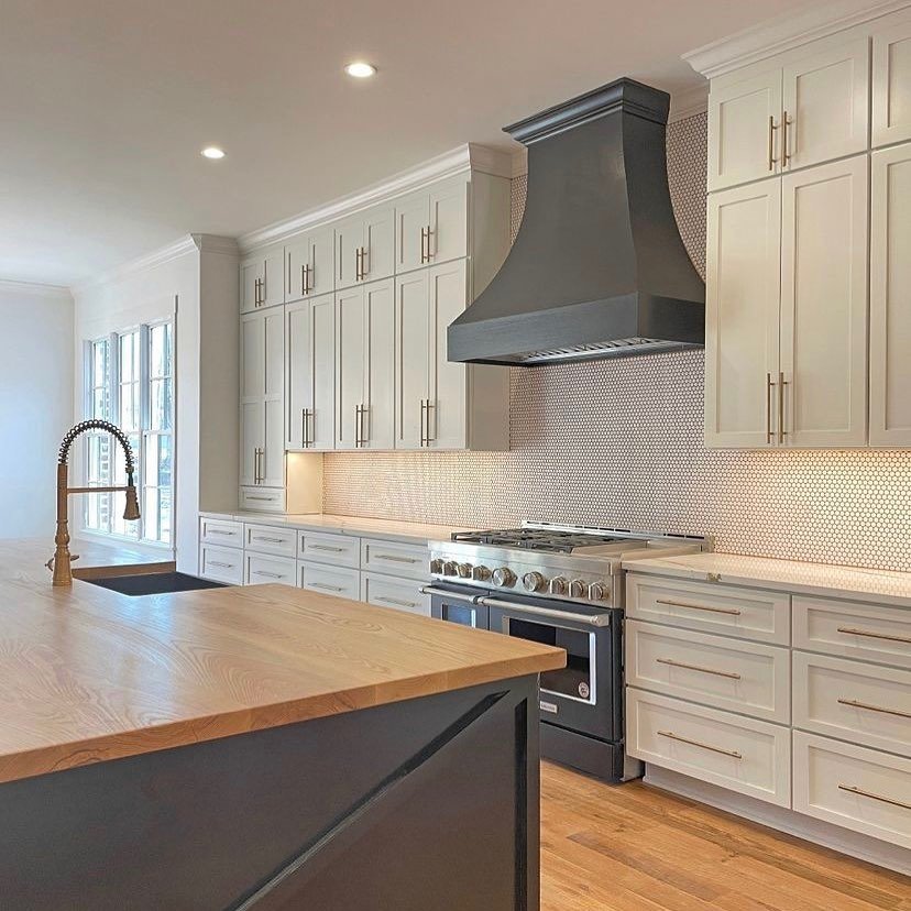 Custom kitchen cabinets by Designer Cabinets
