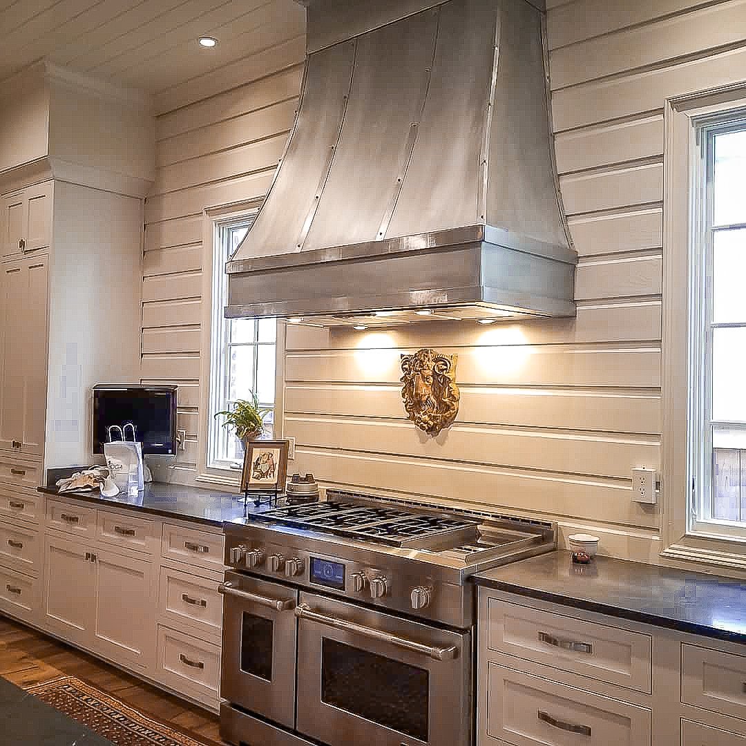Custom kitchen cabinets by Designer Cabinets