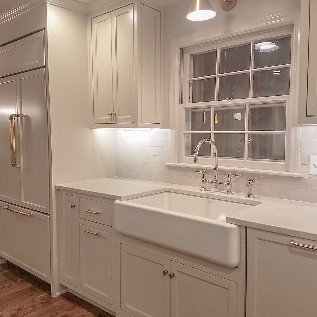 Custom kitchen cabinets by Designer Cabinets