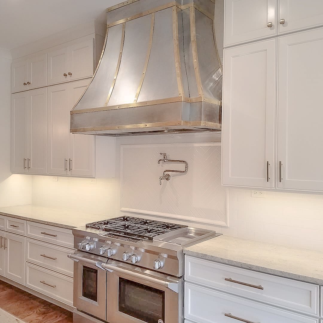 Custom kitchen cabinets by Designer Cabinets