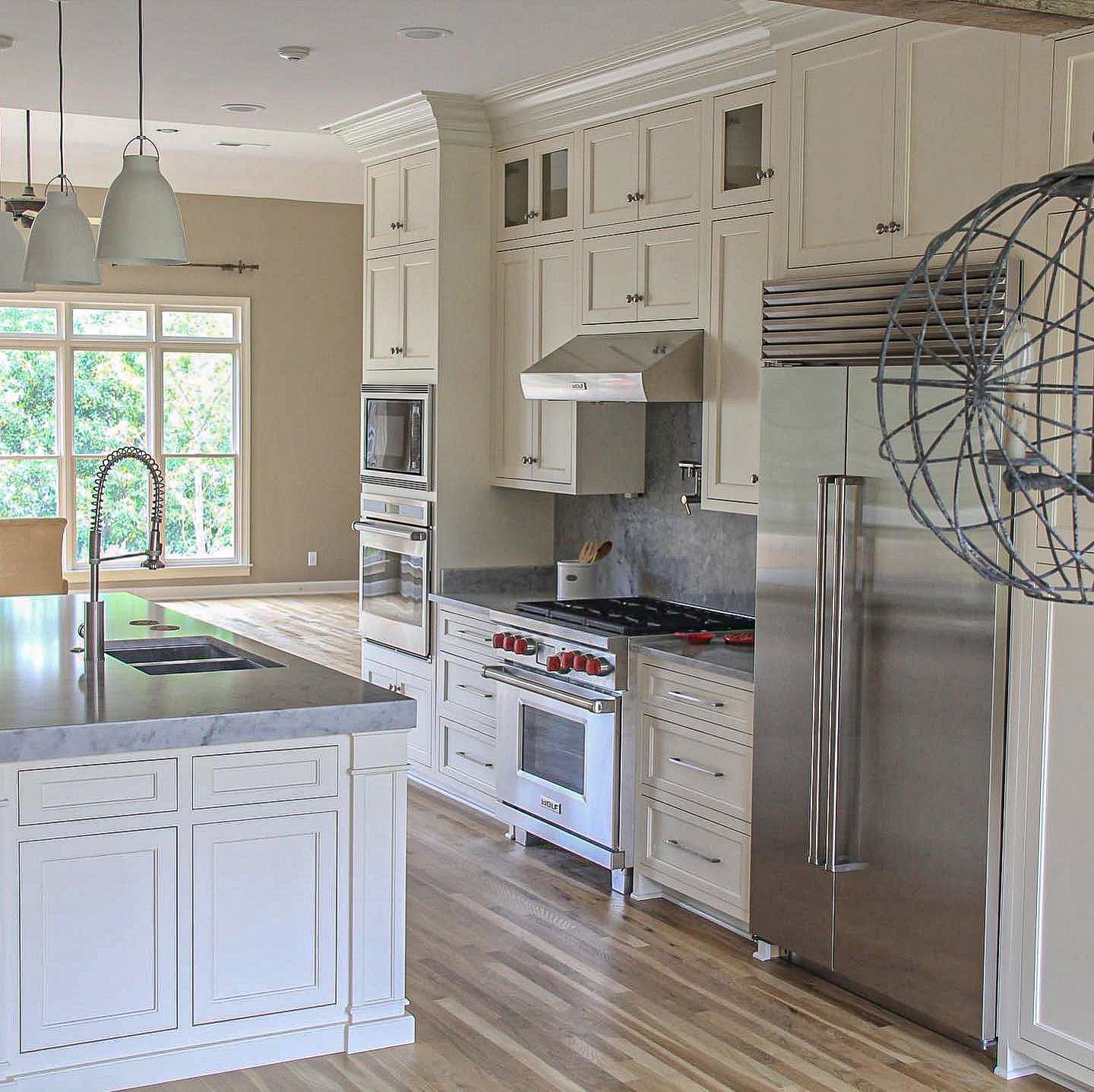Custom kitchen cabinets by Designer Cabinets