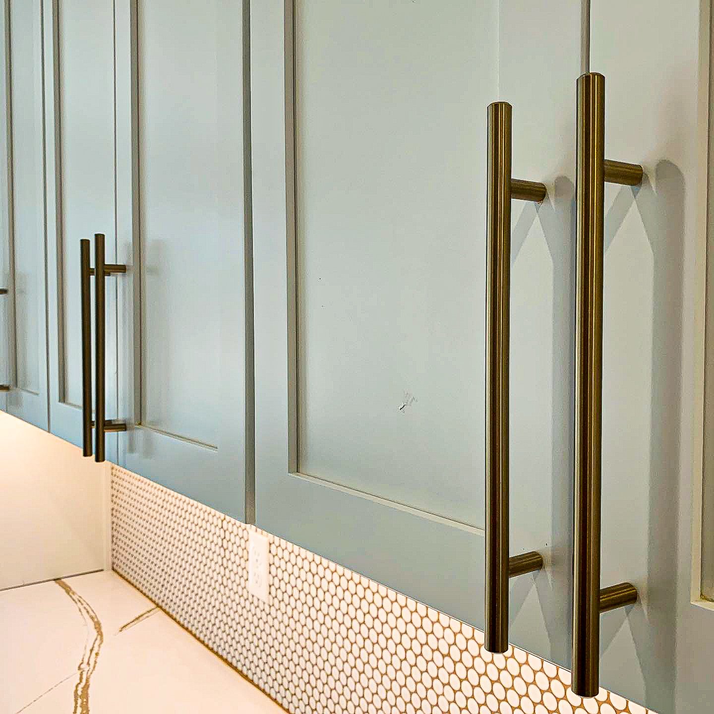 Custom kitchen cabinets by Designer Cabinets