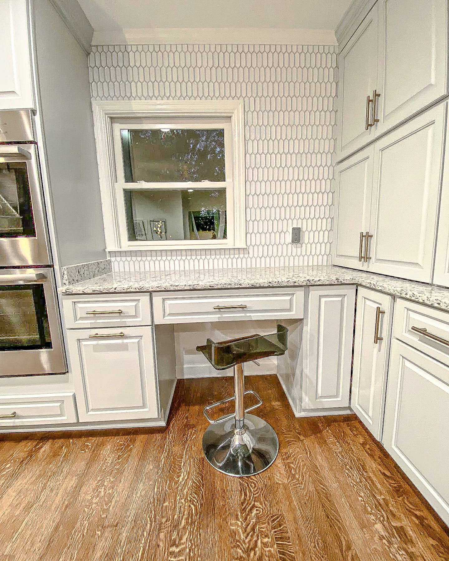 Custom kitchen cabinets by Designer Cabinets